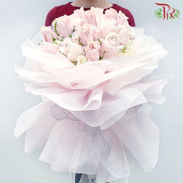 Designer Series 10 - (30 stalks) - Pudu Ria Florist