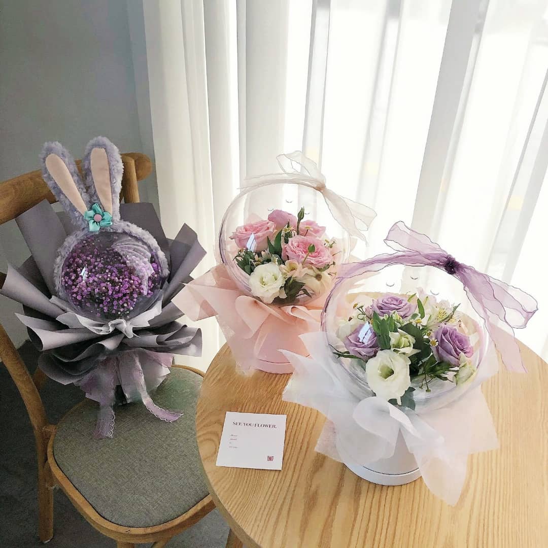 FBA012 ACRYLIC BALL - Freesia