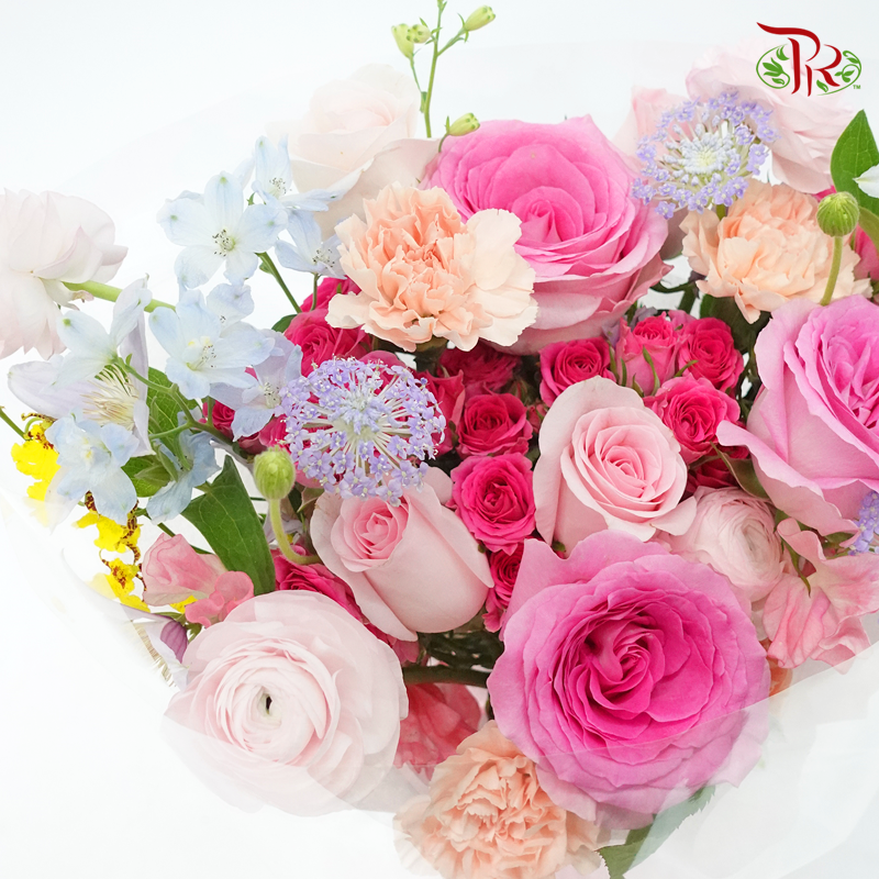 Bubbly Bunch Hand Bouquet (M size)