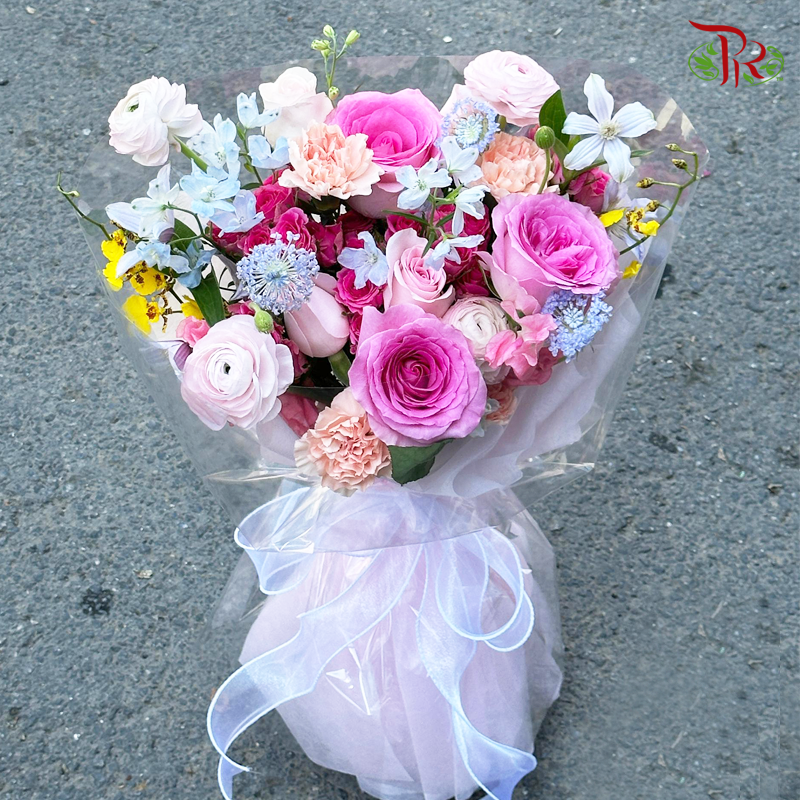 Bubbly Bunch Hand Bouquet (M size)