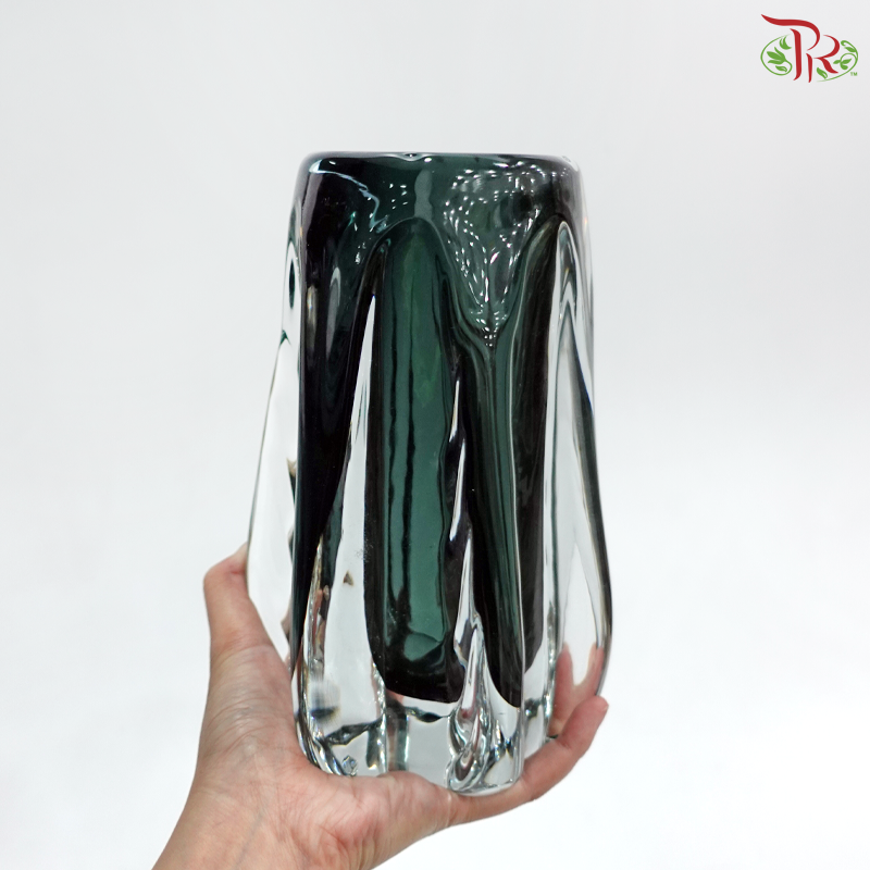 Y277421 - Deep Sea Green Vase