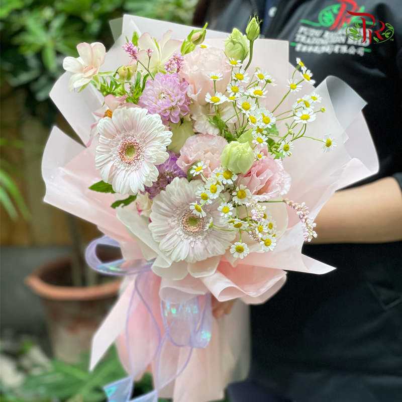 Assorted Baby Pink Tone Bouquet (S size)-Pudu Ria Florist-prflorist.com.my