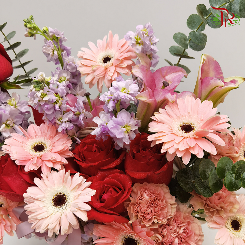 Mixed Flower Basket Arrangement (Small) - Pudu Ria Florist