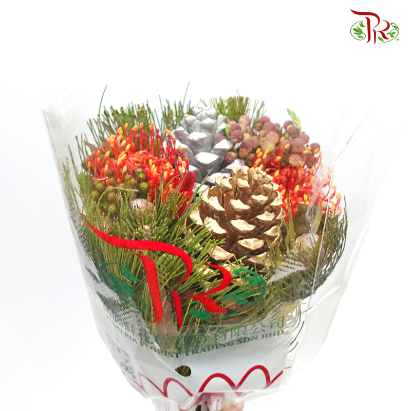 Safari Christmas Bouquet **Random Choose Cone/Fillers