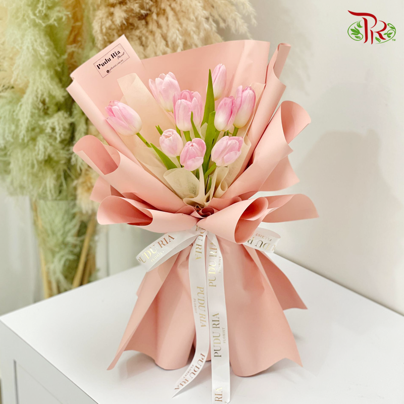 Tulip Bouquet- 10 Stems (M size)Random Choose Tulip Colour-Pudu Ria Florist-prflorist.com.my