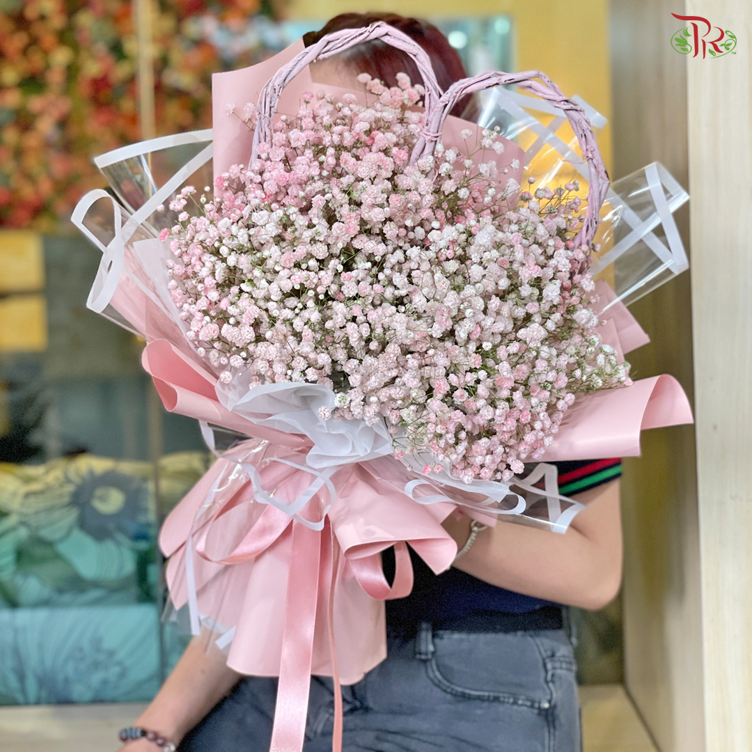 V6- Baby's Breath Hand Bouquet (Medium Size Hand Bouquet)-Pudu Ria Florist-prflorist.com.my