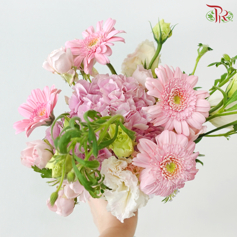 Signature Weekly Flower Bunch - Pink Serenity Raya (Medium Bunch)
