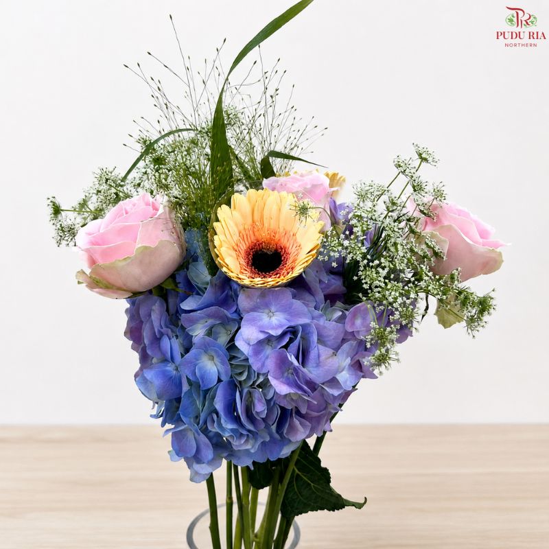 Signature Weekly Flower Bunch (Without Wrapping)