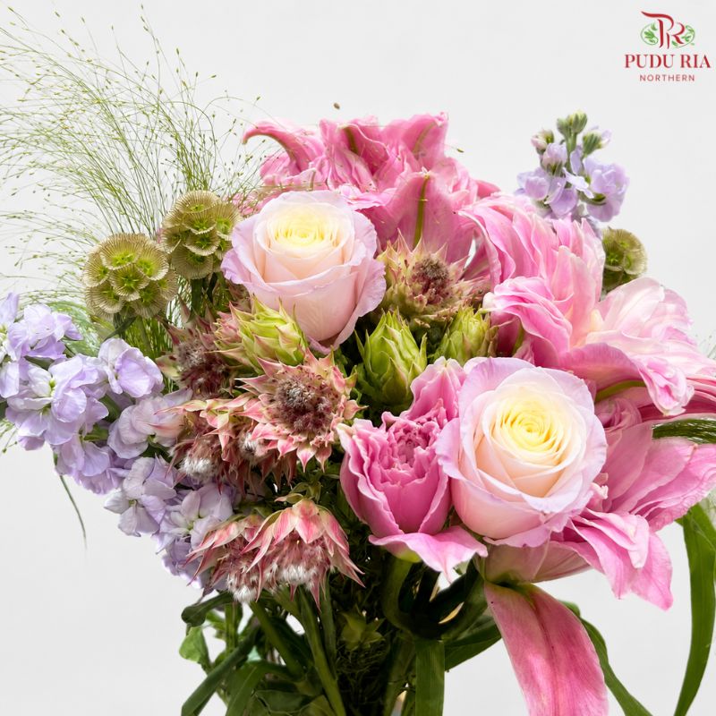 Signature Weekly Flower Bunch (Without Wrapping)