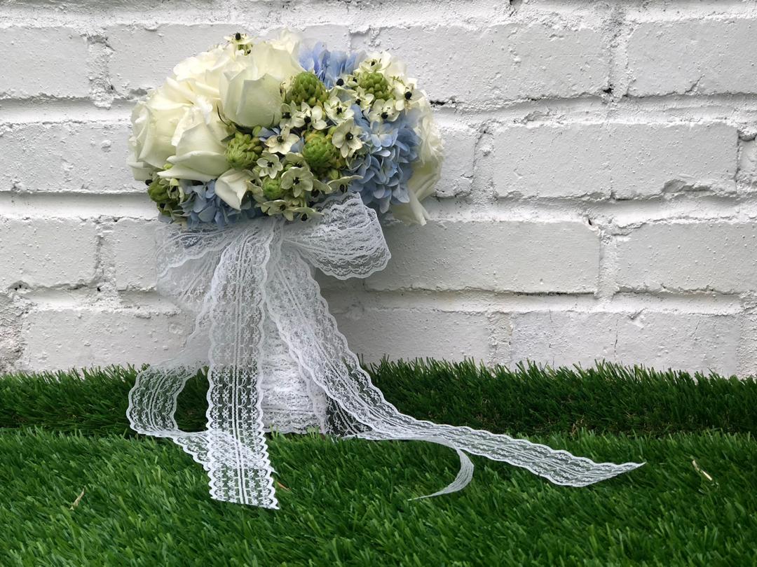 FRB059 FLORAL LACE - Freesia