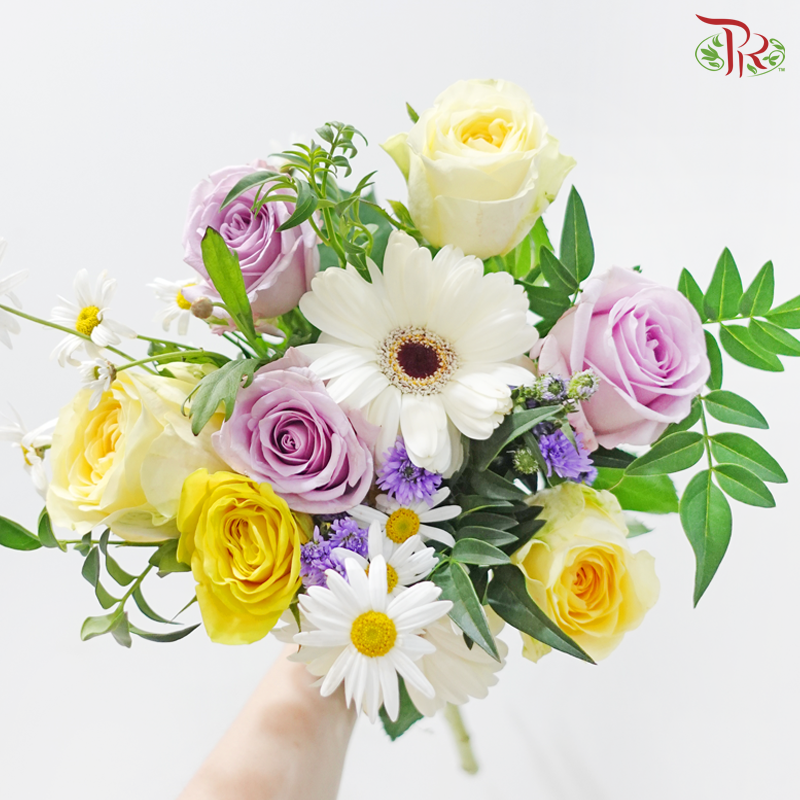 Signature Weekly Flower Bunch - Lavender Sunshine (Medium Bunch)