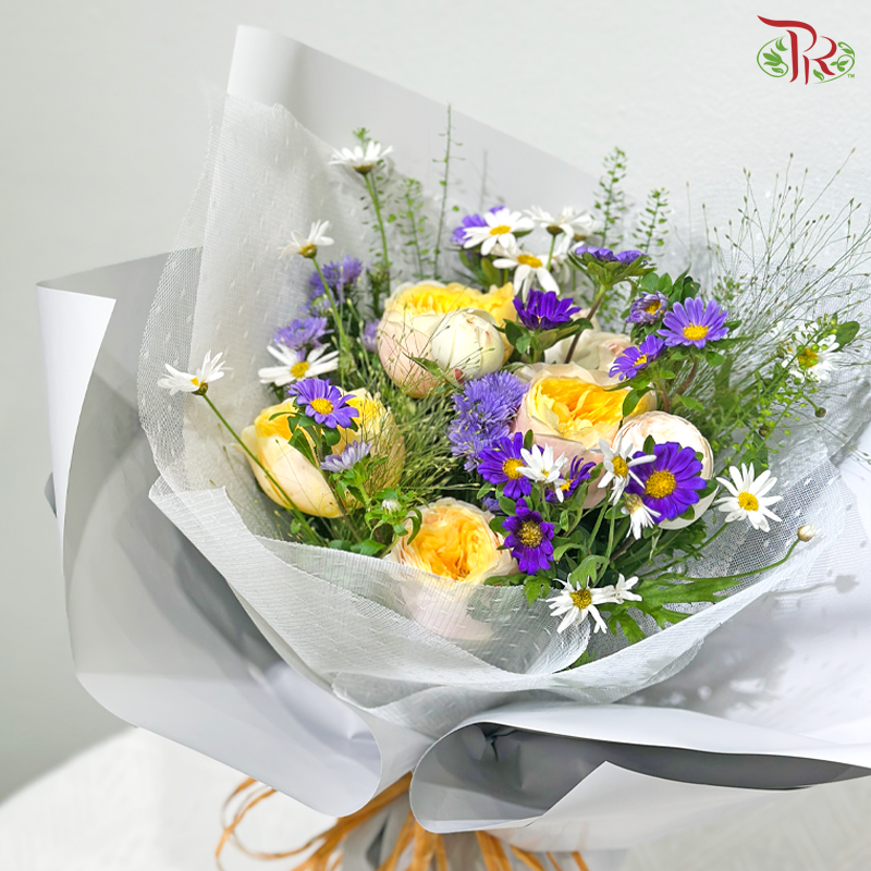 Signature Weekly Flower Bunch - Botanical Charm (Medium Bunch)