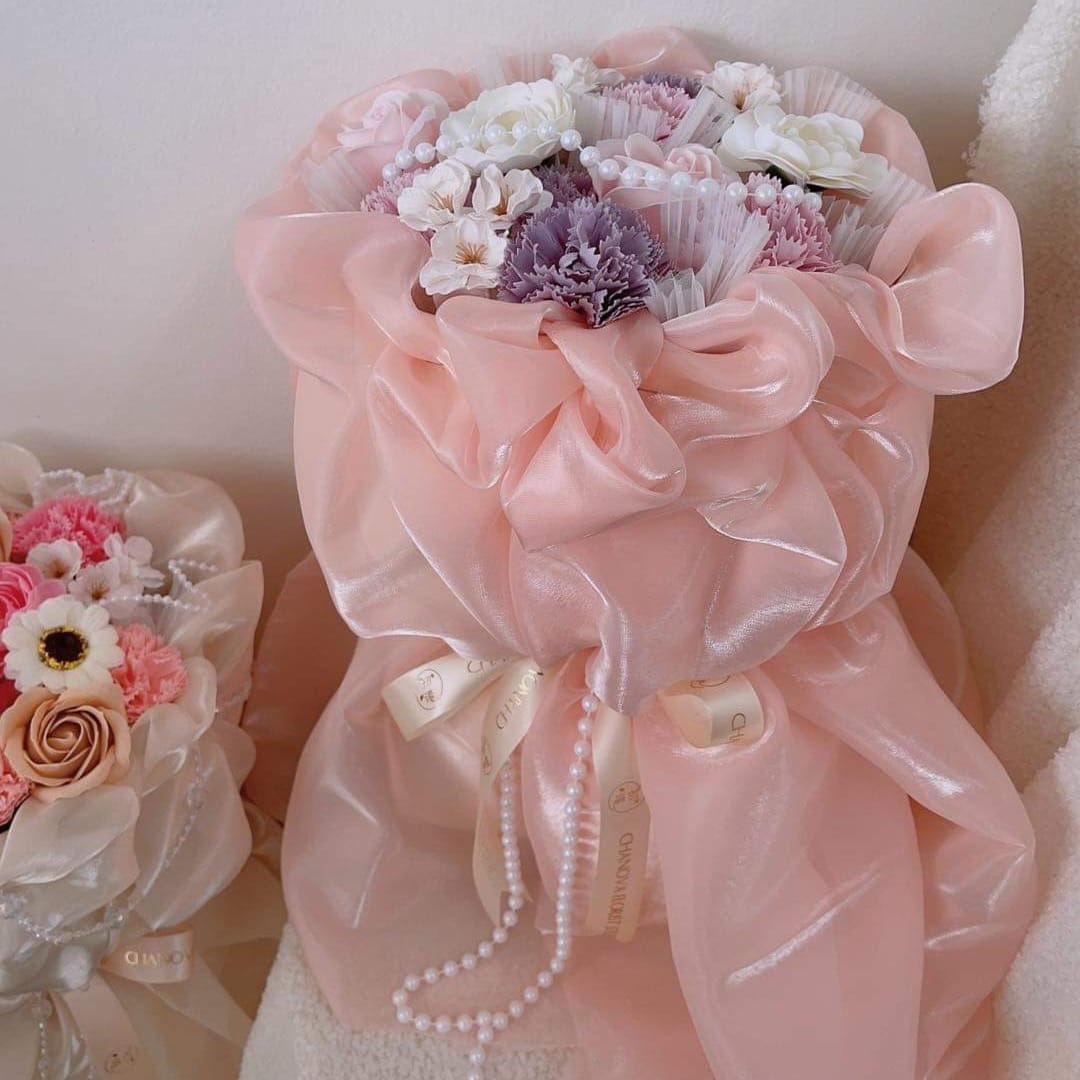 FBA049 SHINY SILK WRAPPING - Freesia