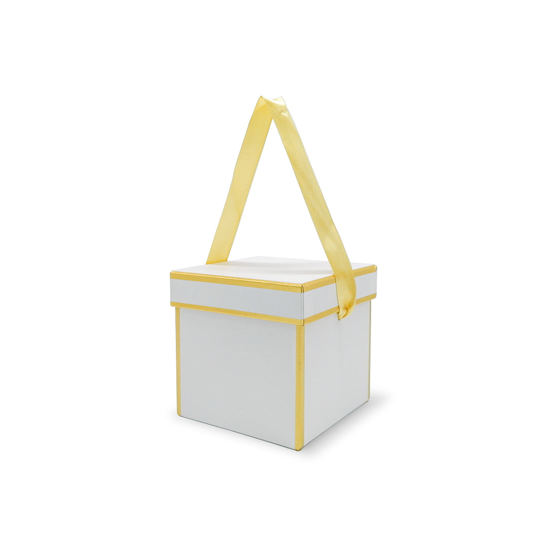 FBB064 SMALL CLASSIC SQUARE BOX (11cm x 11cm x 11cm) - Freesia