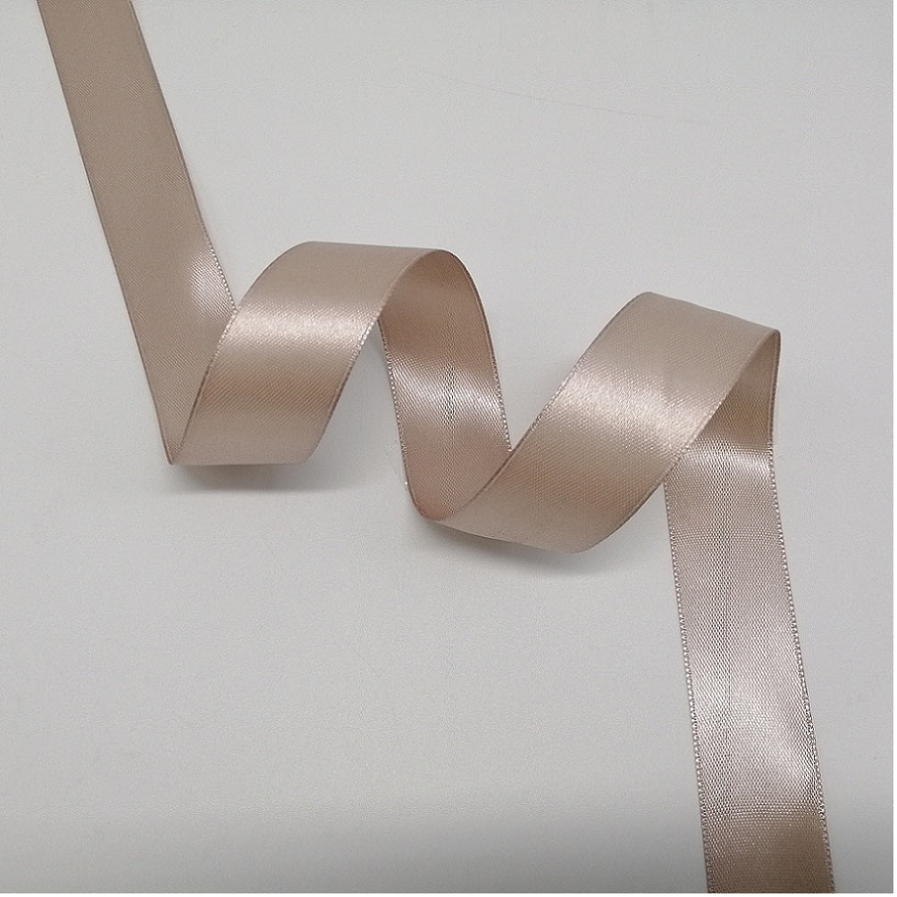 FRB055 Pastel Grade A Satin - Freesia