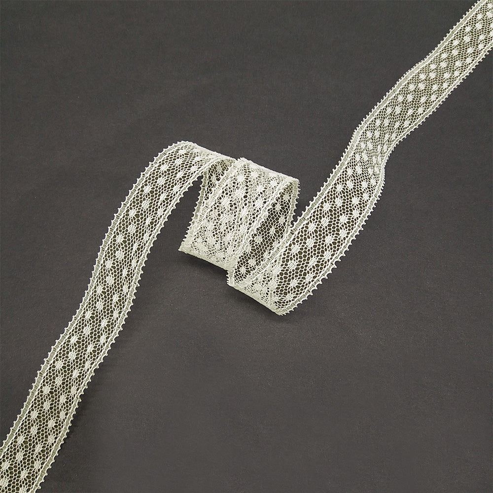 FRB069 FLORAL LACE (18MM*50Y) - Freesia