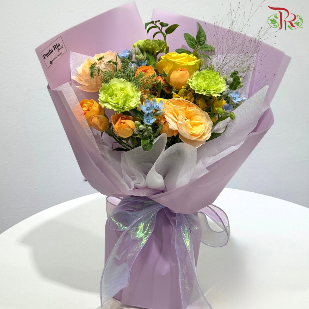 Signature Weekly Flower Bunch - Golden Hour Blooms (Medium Bunch)