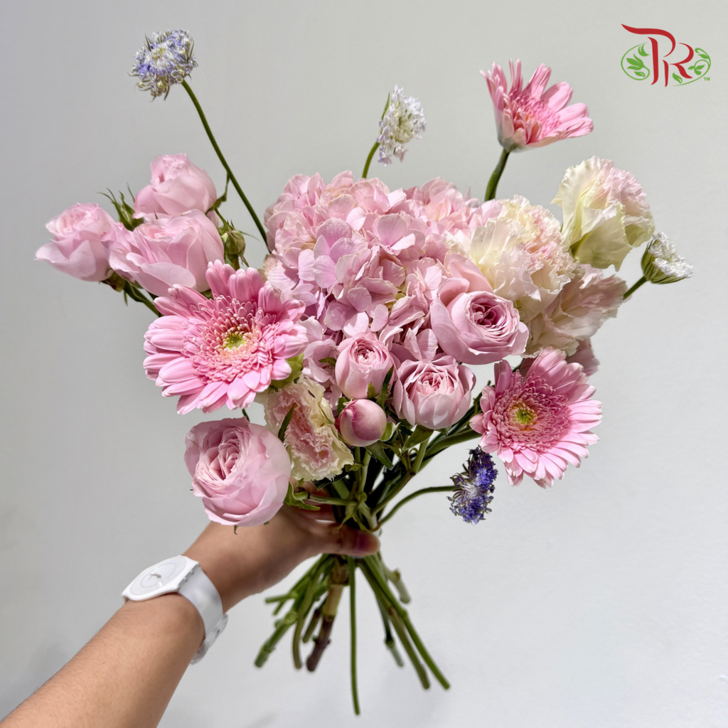 Signature Weekly Flower Bunch - Pink Serenity Raya (Medium Bunch)