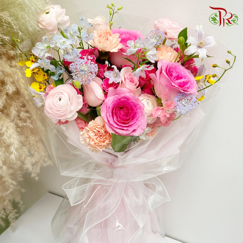 Bubbly Bunch Hand Bouquet (M size)