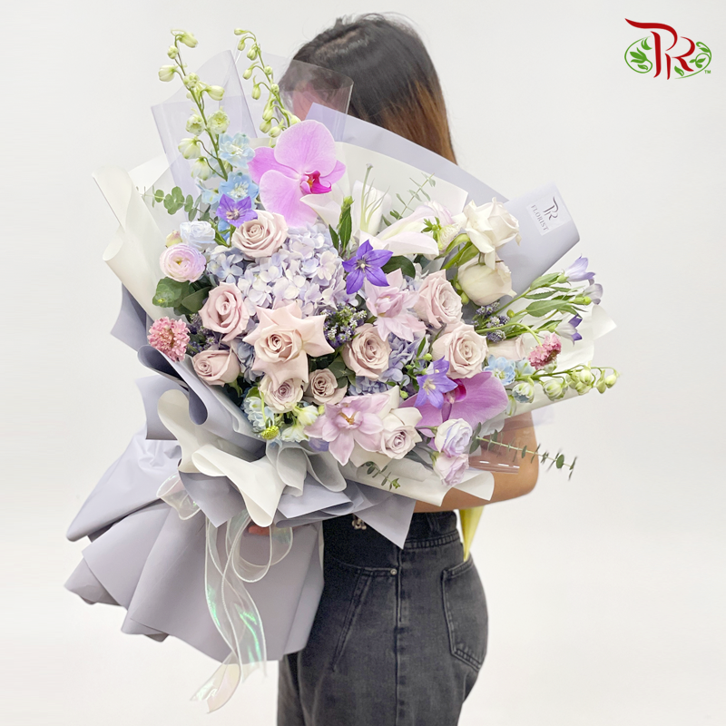 Meadows Light Purple Bouquet (XL  size)