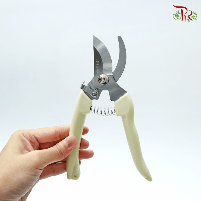 HBC Scissors - Pudu Ria Florist