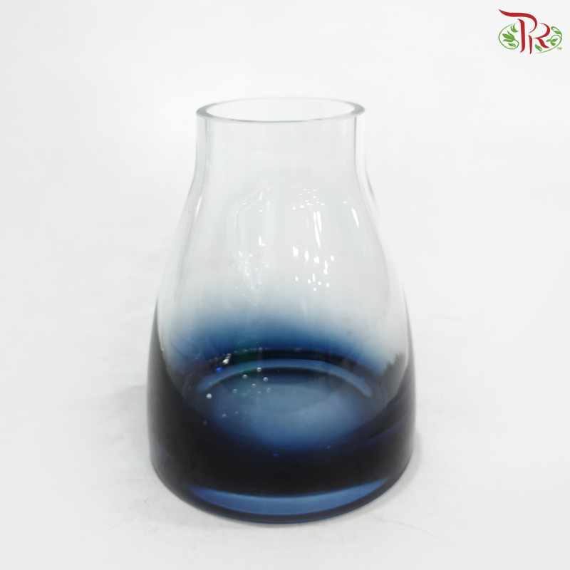 Y269018 - Gradient Blue Vase