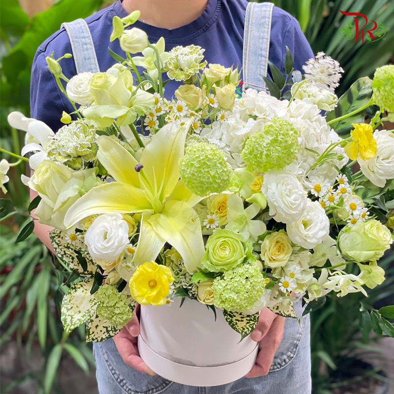 Flower Box Arrangement- Festive Yellow & Green-Pudu Ria Florist-prflorist.com.my