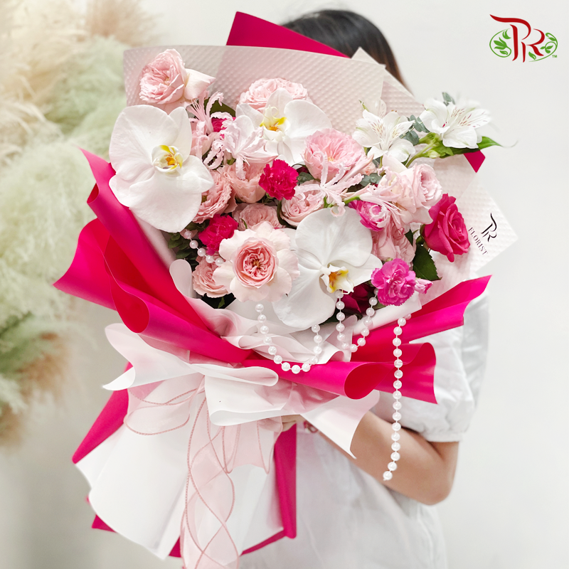 Hot Pink Theme Flower Arrangement (In Vase/ Hand Bouquet)-Hand Bouquet-Pudu Ria Florist-prflorist.com.my