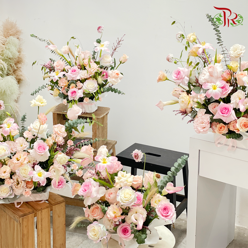 Customization Floral Design Photoshoot Decoration (Pre-Order 3 Days in Advance)