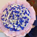 V13- 99 Stems Colour Roses ( XL Hand Bouquet) - Pudu Ria Florist