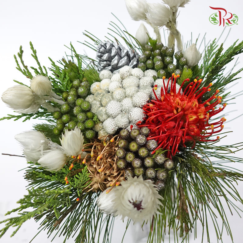 Safari Premium Bouquet (Christmas) - 1-White-Africa-prflorist.com.my