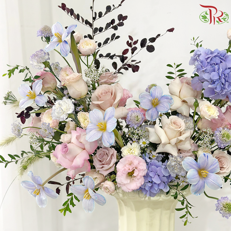 Vintage Romance Vase Arrangement (Pre-order)-Pudu Ria Florist-prflorist.com.my